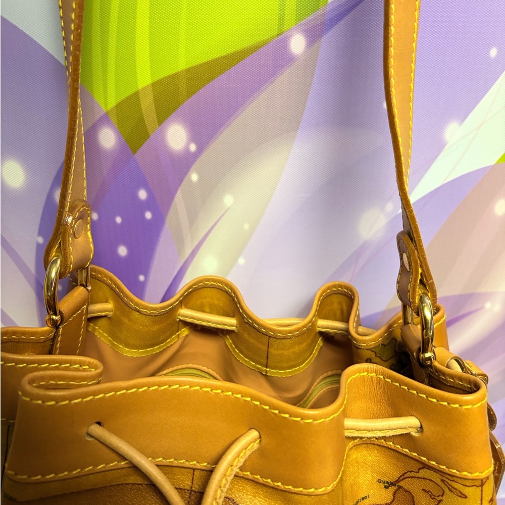 Leather Map Print Drawstring Bucket Bag - Yellow - Picture 4 of 8